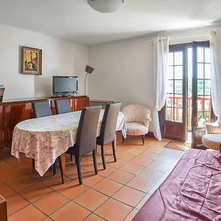 Amazing In Jean De Luz