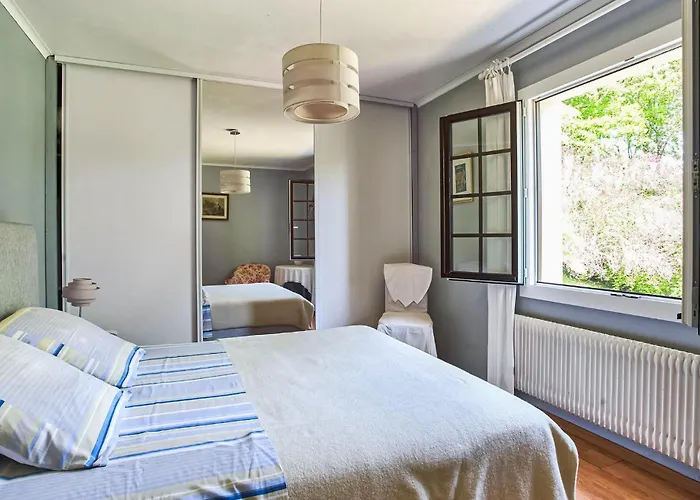 Апартаменти Amazing In Jean De Luz *